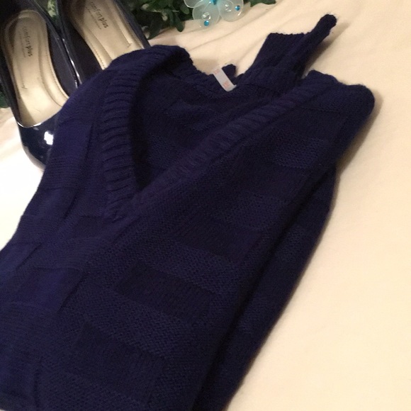 Navy Blue Square in Square Sweater - Picture 8 of 8